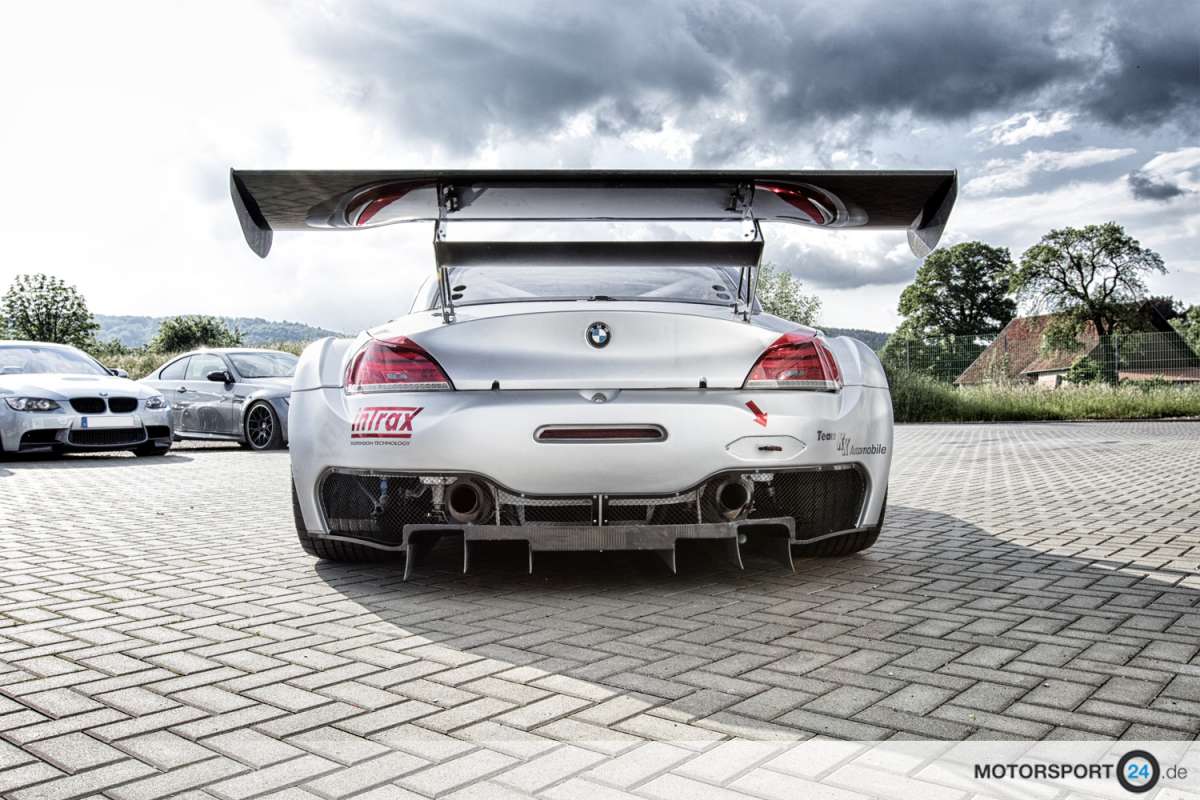 BMW Z4 GT3 rear wing