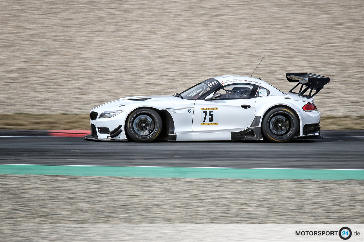 BMW Z4 GT3 body kit